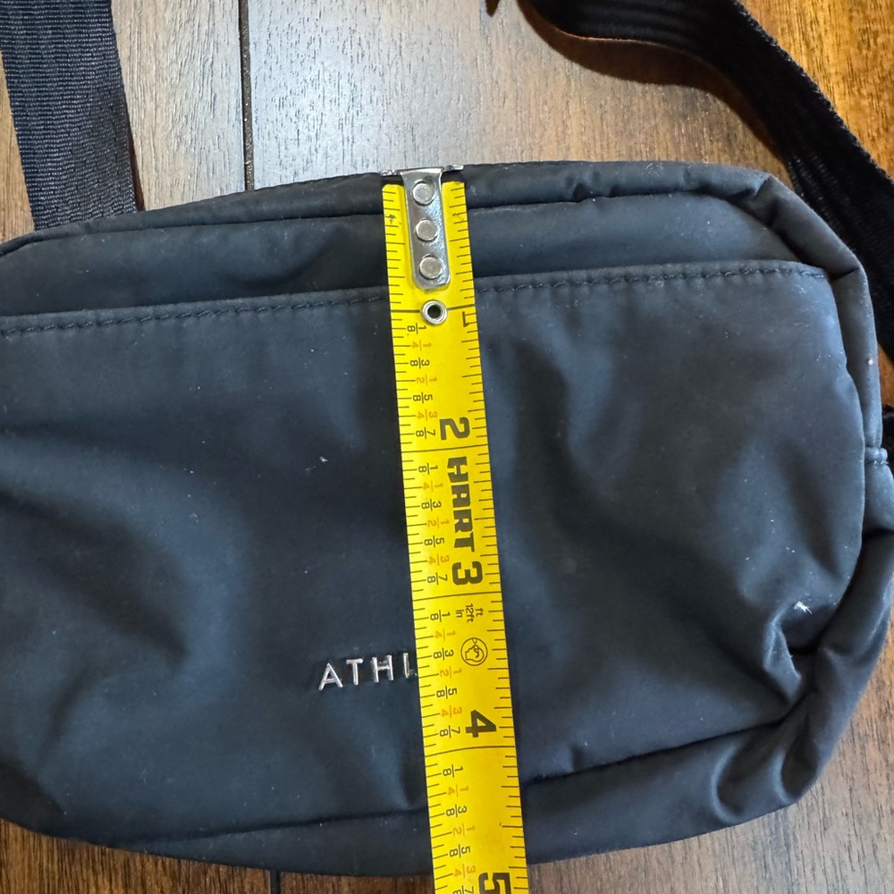 Athleta All About‎ Crossbody Belt Bag Black - Picture 7 of 7
